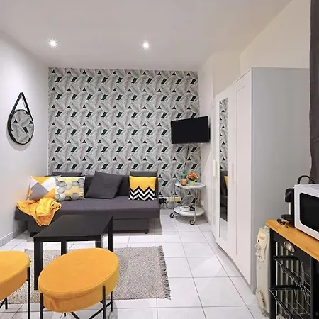 Cosy Updated Studio For 2 In The Center Of Paris