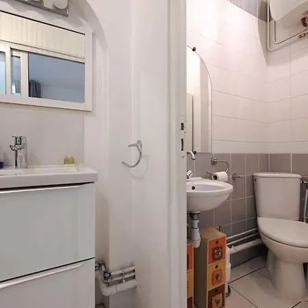 Cosy Updated Studio For 2 In The Center Of Lejlighed